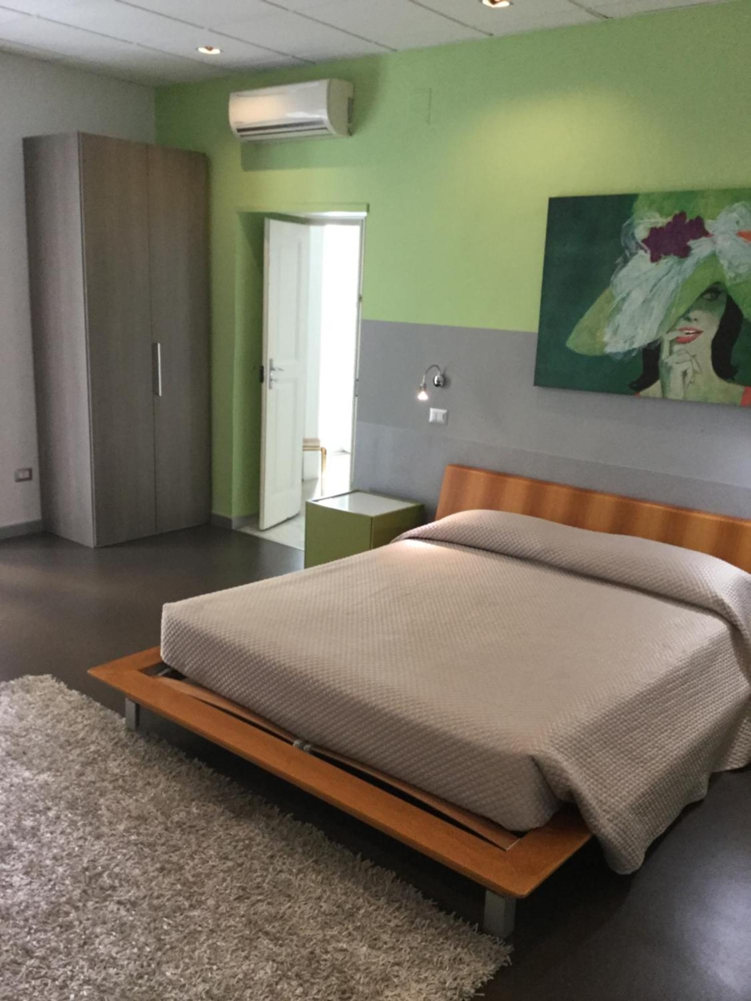 Dsquare Accommodation Naples Luaran gambar